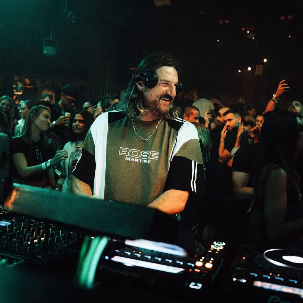 Solomun durante apresentação